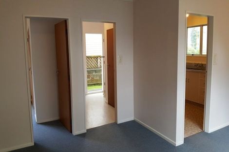 Photo of property in 4 Mana View Road, Paremata, Porirua, 5026