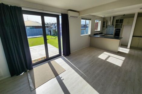 Photo of property in 1/19 Sturrocks Road, Redwood, Christchurch, 8051