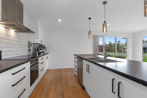 Photo of property in 2 Cascade Crescent, Tikipunga, Whangarei, 0112