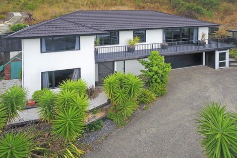 Photo of property in 35 Saint Lawrence Street, Toi Toi, Nelson, 7010