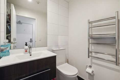 Photo of property in 1306/8 Lakewood Court, Manukau, Auckland, 2104