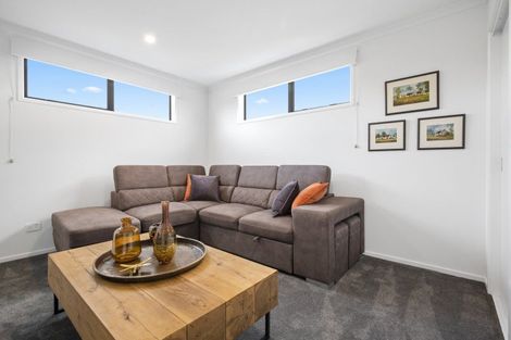 Photo of property in 2 Wesleyan Street, Paerata, 2124