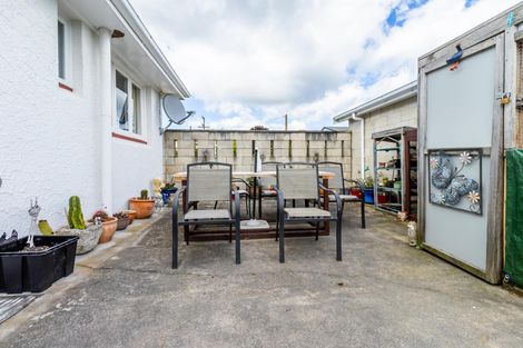 Photo of property in 52 Opie Street, Waimate, 7924