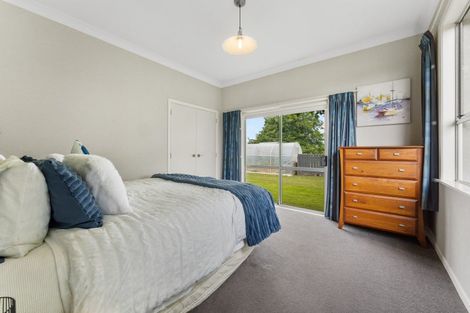 Photo of property in 178 Waikawa Beach Road, Manakau, Levin, 5573