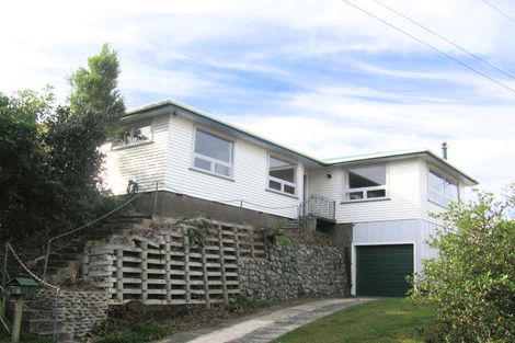 Photo of property in 4 Braemar Terrace, Johnsonville, Wellington, 6037