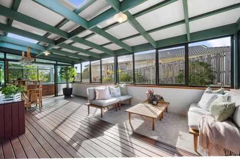 Photo of property in 71 Aberfeldy Avenue, Highland Park, Auckland, 2010