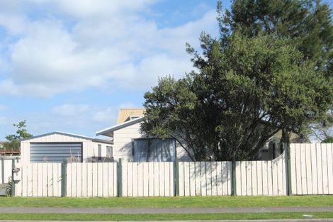 Photo of property in 66b Hartford Avenue, Papamoa Beach, Papamoa, 3118