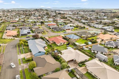 Photo of property in 7 Belgrove Drive, Waipukurau, 4200