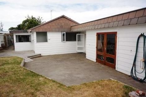 Photo of property in 22 Broadway Avenue, Waikuku Beach, 7473
