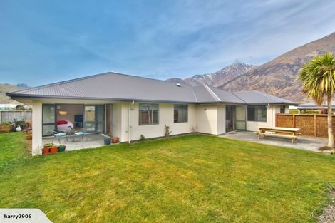 Photo of property in 75 Howards Drive, Lake Hayes, Queenstown, 9304