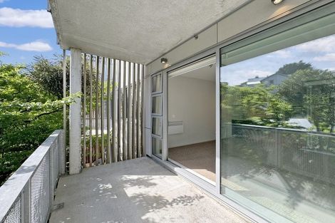 Photo of property in Masina Apartments, 204/80 Riddiford Street, Newtown, Wellington, 6021