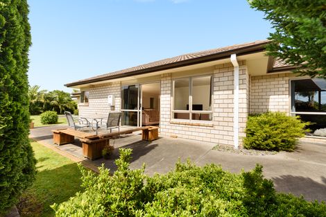 Photo of property in 627 Gloucester Road, Papamoa Beach, Papamoa, 3118