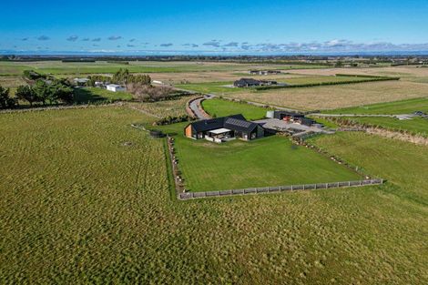 Photo of property in 235 Kennedys Hill Road, Cust, Rangiora, 7471