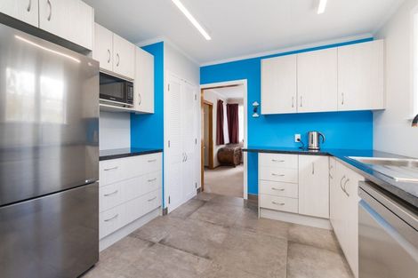 Photo of property in 20 Benmore Avenue, Cloverlea, Palmerston North, 4412