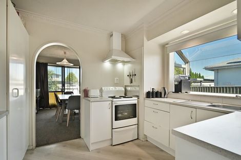 Photo of property in 916 Lawrence Street, Akina, Hastings, 4122