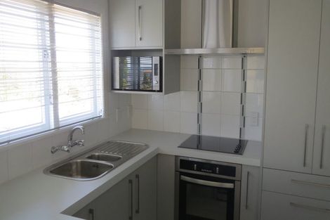 Photo of property in 3/5 Felton Mathew Avenue, St Johns, Auckland, 1072