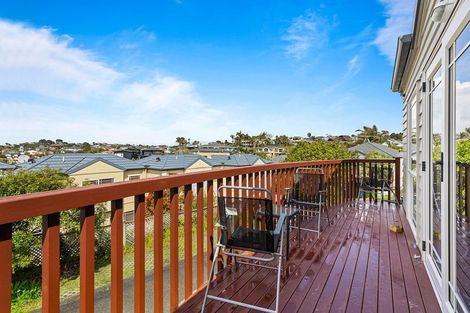 Photo of property in 147a Hobsonville Road, West Harbour, Auckland, 0618