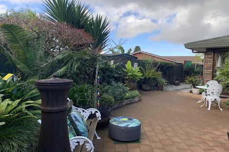 Photo of property in 8a Heron Place, Maunu, Whangarei, 0110