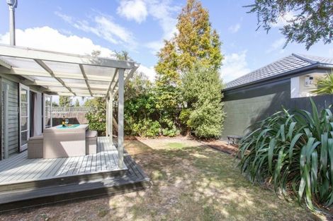 Photo of property in 14 Whittington Avenue, Woolston, Christchurch, 8023