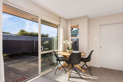 Photo of property in 87c Saint Martins Road, Saint Martins, Christchurch, 8022