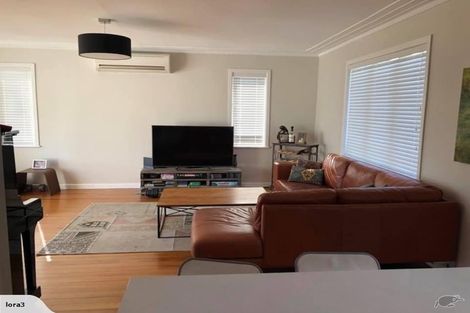 Photo of property in 29 Glenview Road, Glen Eden, Auckland, 0602