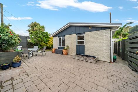 Photo of property in 40a Bauchop Road, Waterloo, Lower Hutt, 5011
