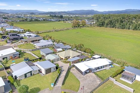 Photo of property in 14 Pacific Place, Whitianga, 3510