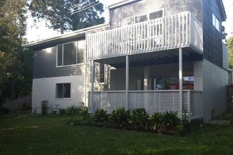 Photo of property in 27 Park Hill Road, Birkenhead, Auckland, 0626