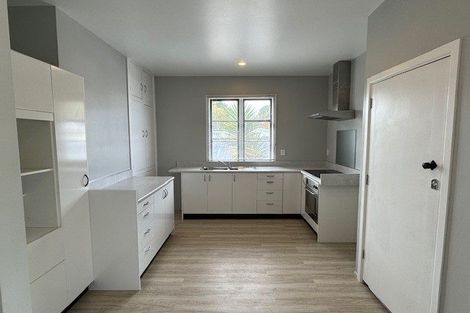 Photo of property in 124 Pages Road, Wainoni, Christchurch, 8061