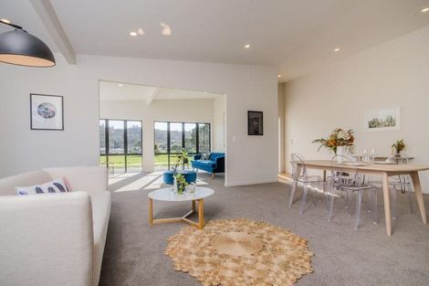 Photo of property in 185 Matua Road, Kumeu, 0810