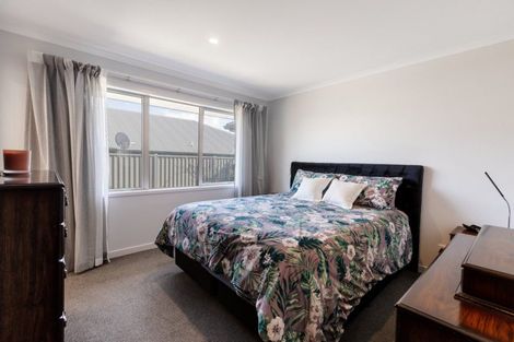 Photo of property in 6 Turnbridge Street, Pyes Pa, Tauranga, 3112