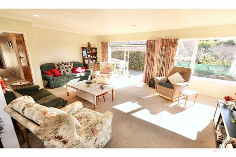 Photo of property in 69 Main North Road, Geraldine, 7930