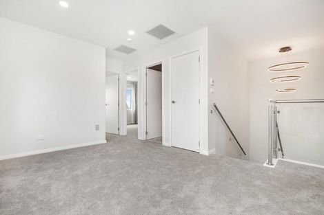 Photo of property in 1a Surrey Street, Manurewa, Auckland, 2102