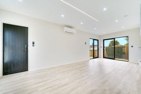 Photo of property in 1/73 Victoria Road, Papatoetoe, Auckland, 2025