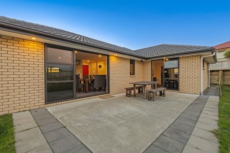 Photo of property in 30 Macdonald Heights, Feilding, 4702