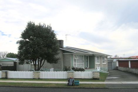 Photo of property in 6 Rosalind Street, Deanwell, Hamilton, 3206