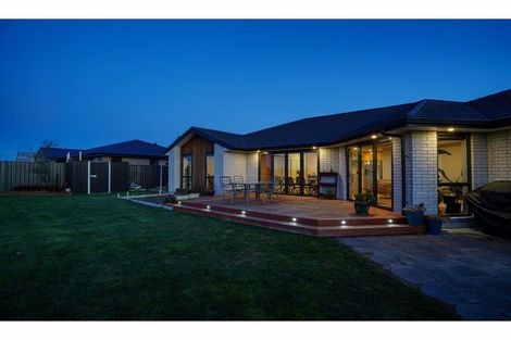 Photo of property in 32 Lindsay Way, Grasmere, Invercargill, 9810