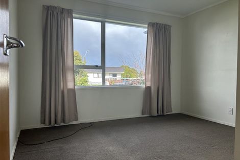 Photo of property in 5 Crosby Road, West Harbour, Auckland, 0618