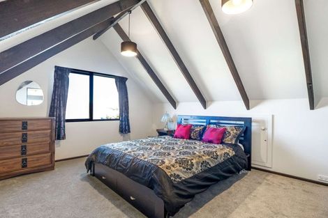 Photo of property in 8 Payling Lane, Mairehau, Christchurch, 8052