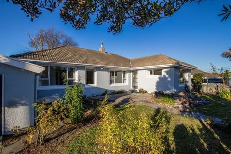 Photo of property in 10 Wilton Crescent, Bishopdale, Christchurch, 8053