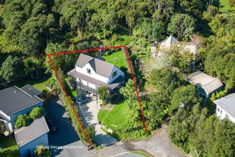 Photo of property in 27 Taurua Place, Coromandel, 3506