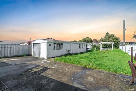 Photo of property in 8 Julian Place, Otara, Auckland, 2023