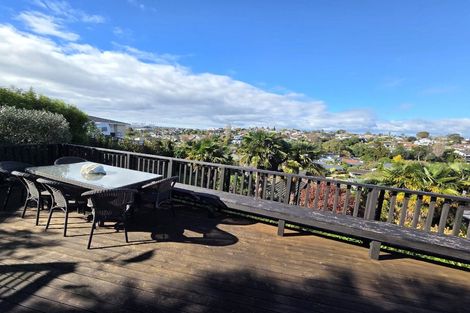 Photo of property in 70 Hinewa Road, Otumoetai, Tauranga, 3110