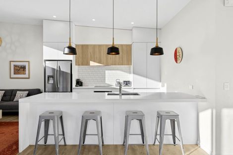 Photo of property in 3 Stackbrae Avenue, Wanaka, 9305