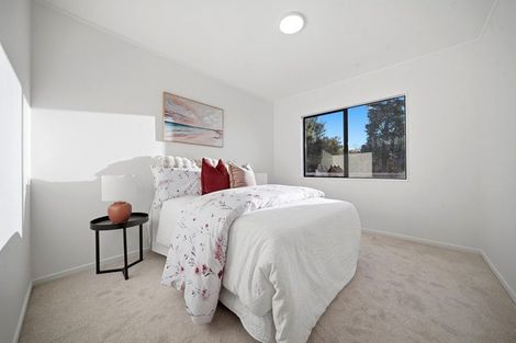 Photo of property in 1/76 Chilcott Road, Henderson, Auckland, 0612