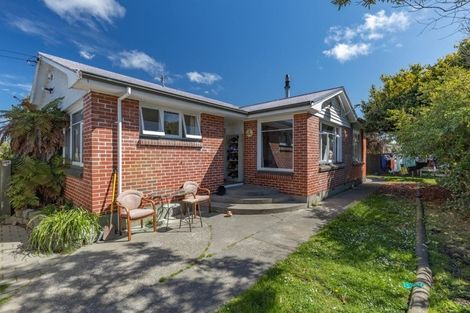 Photo of property in 93 Gayhurst Road, Dallington, Christchurch, 8061