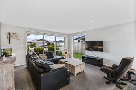 Photo of property in 17 Raiha Street, Papamoa Beach, Papamoa, 3118