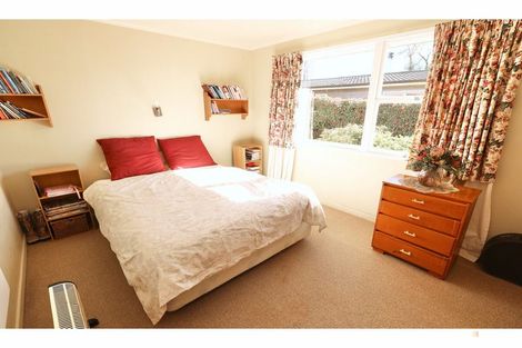 Photo of property in 69 Main North Road, Geraldine, 7930