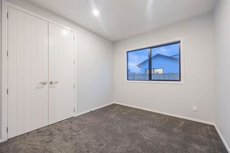 Photo of property in 20 Lewis Younie Road, Kumeu, 0810
