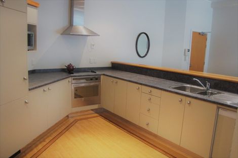 Photo of property in 8/37 Majoribanks Street, Mount Victoria, Wellington, 6011